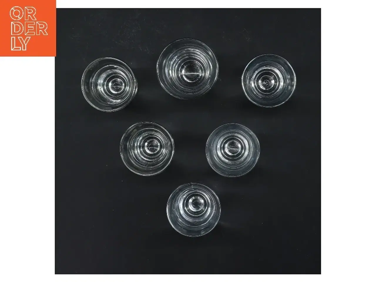 Billede 2 - Sæt af seks shotsglas (str. 6 stk Ø 4,5. & 5 cm længde 7 & 9 cm)