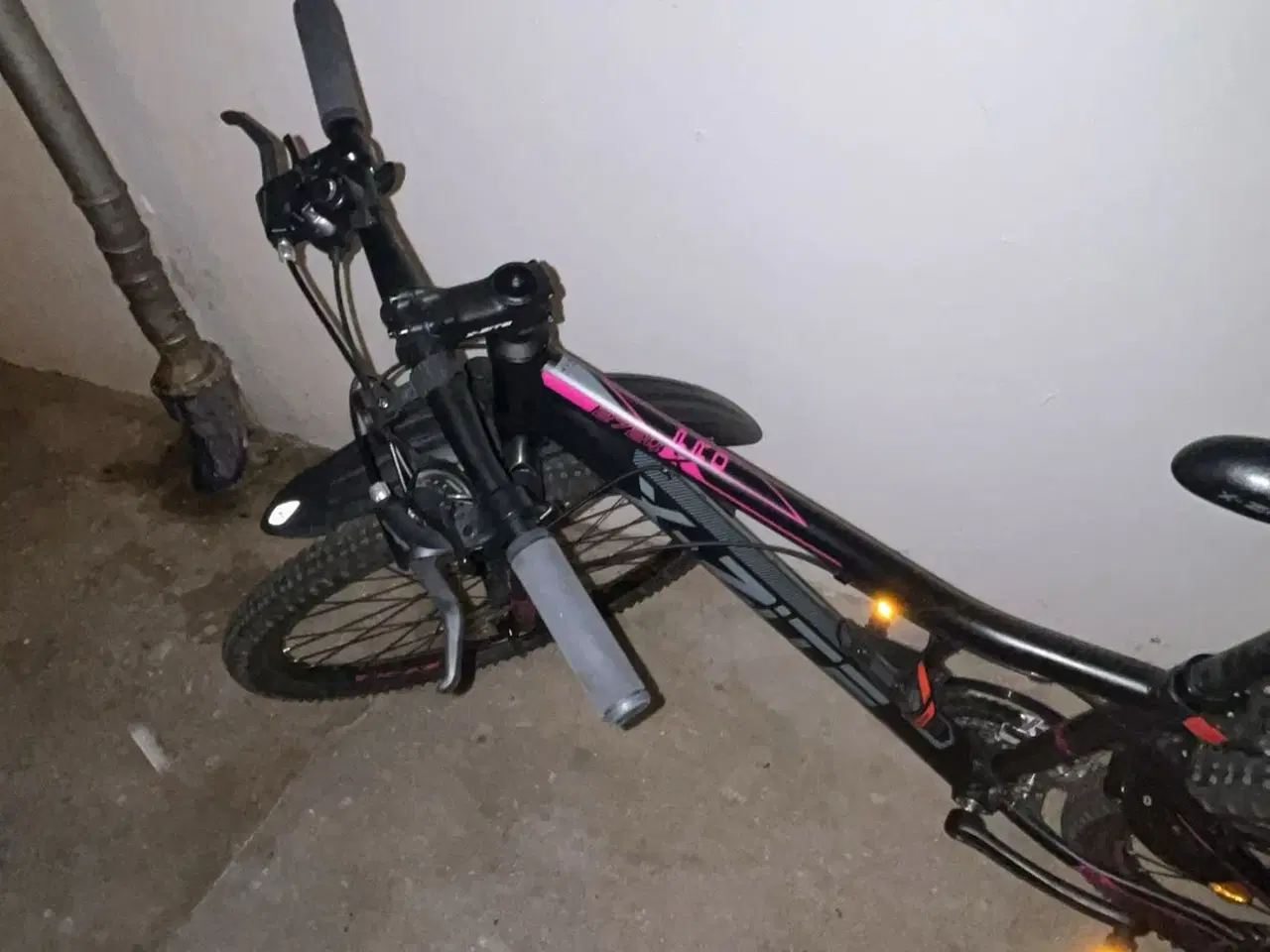 Billede 1 - Dame cykel 
