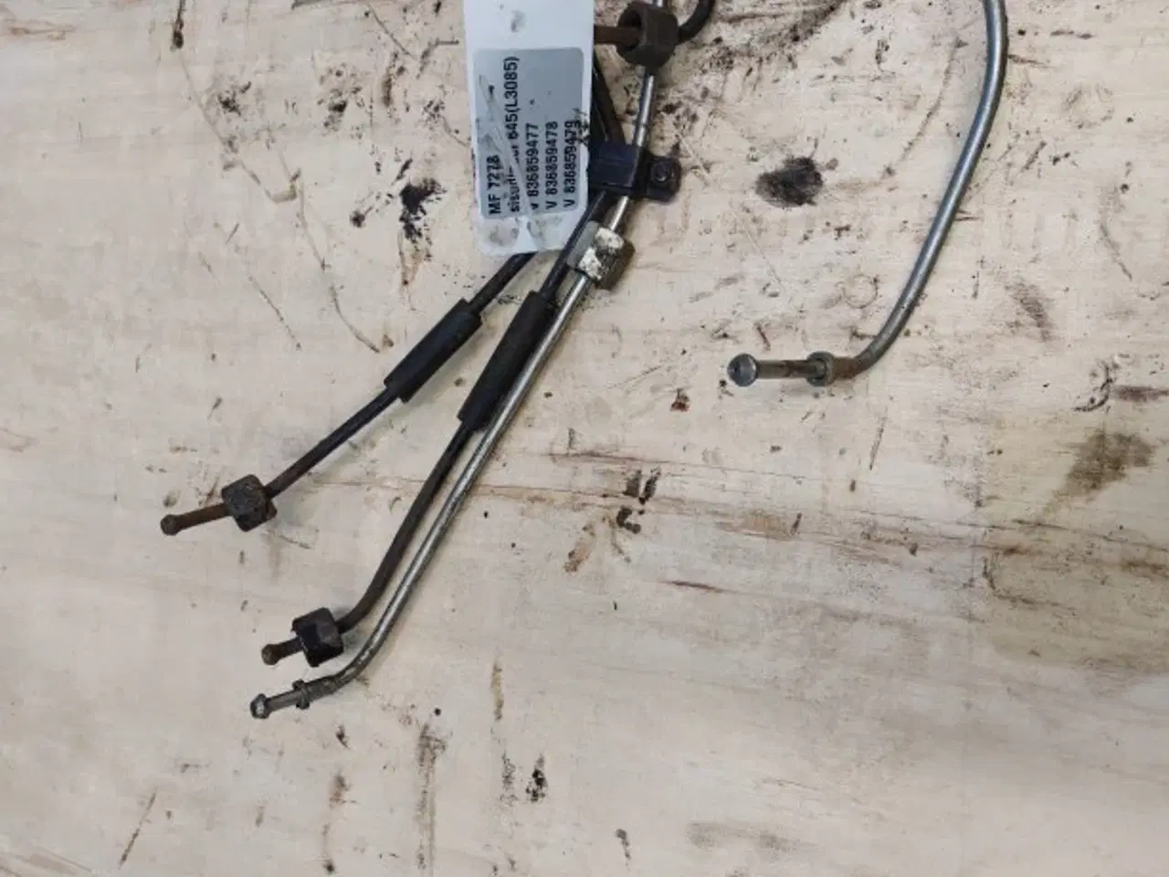 Billede 2 - SisuDiesel 645 Brændstofindsprøjtningsrør V836859477