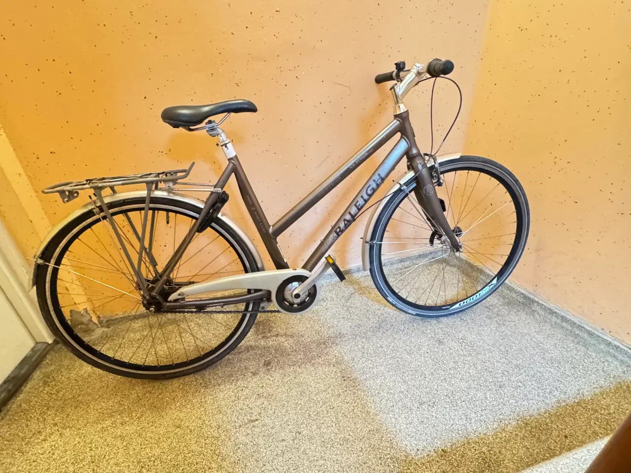 Billede 1 - cykel, Raleigh, Contour , 7 indvendige gear