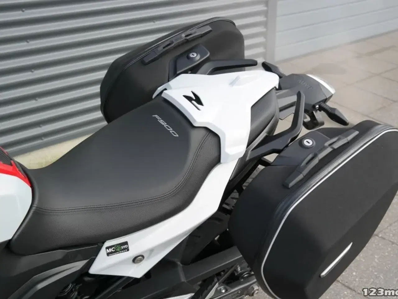 Billede 25 - BMW F 900 R MC-SYD       BYTTER GERNE