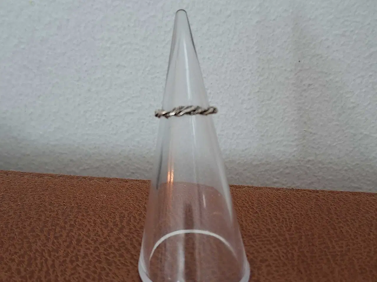 Billede 2 - Smal sølvring 