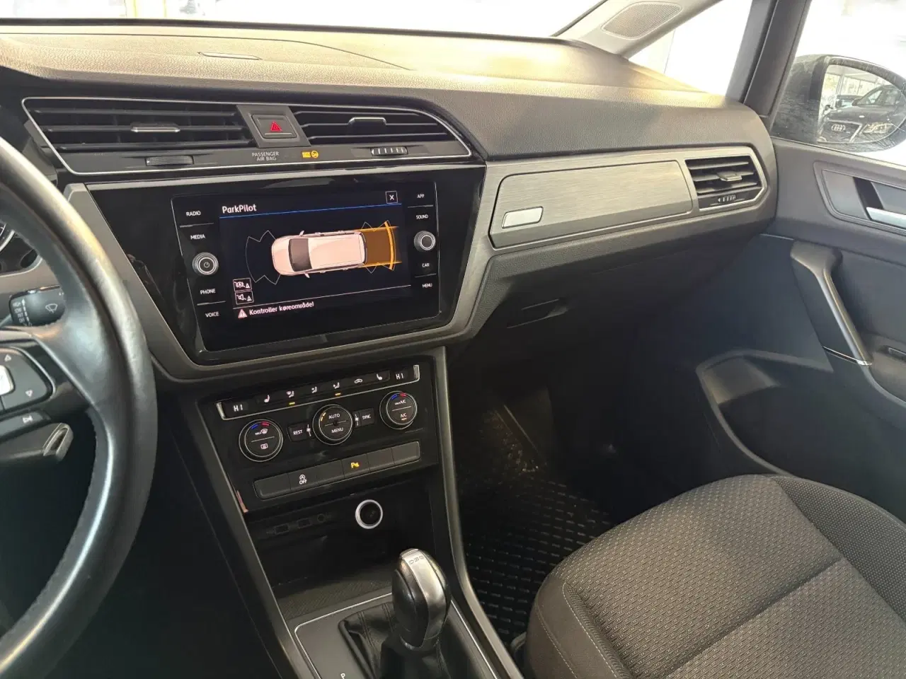 Billede 10 - VW Touran 1,6 TDi 115 Comfortline DSG 7prs