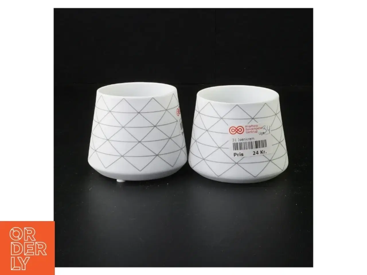 Billede 1 - Hvide keramikskåle med geometrisk mønster fra Home Collection (str. 7 x 8 cm)