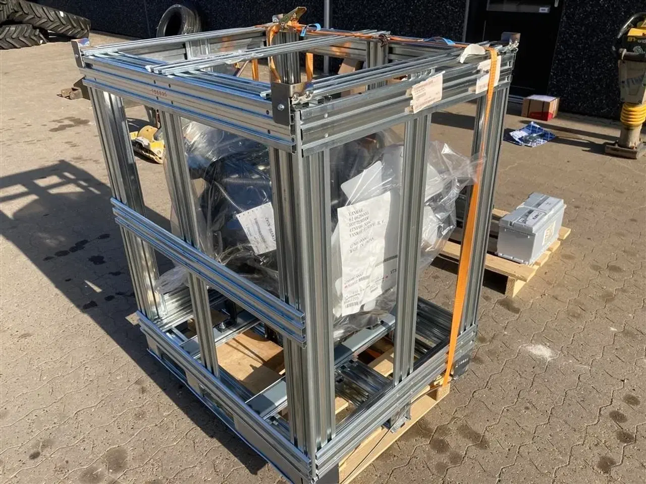 Billede 1 - - - - incl. brændstofpumpe, starter og generator