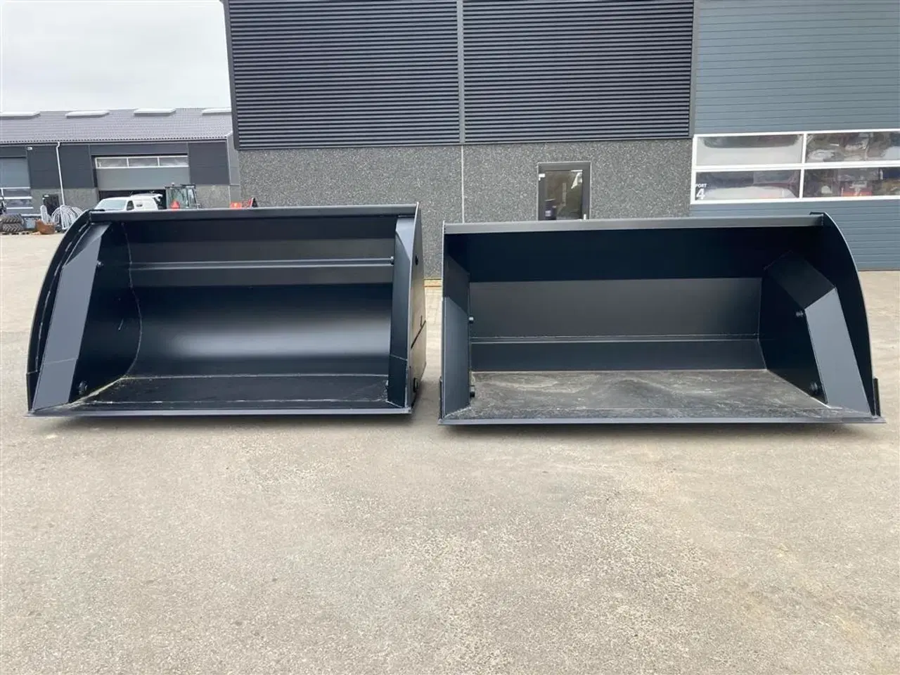 Billede 9 - Kirk Højtipskovl Kirk højtipskovl Volvo ophæng bredde 2800