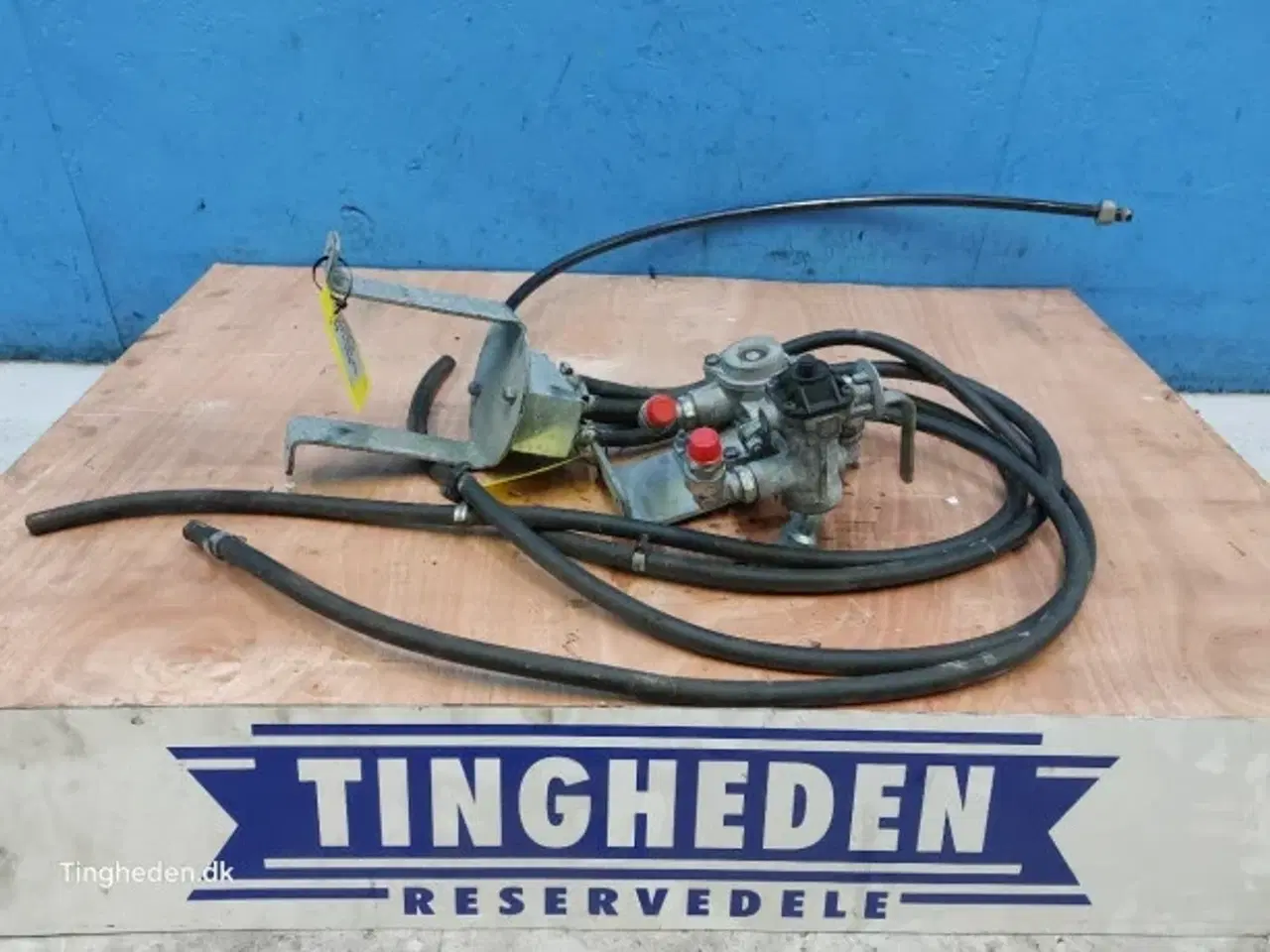 Billede 1 - Bremse Trailer Ventil Med 4 Trin 9710021507