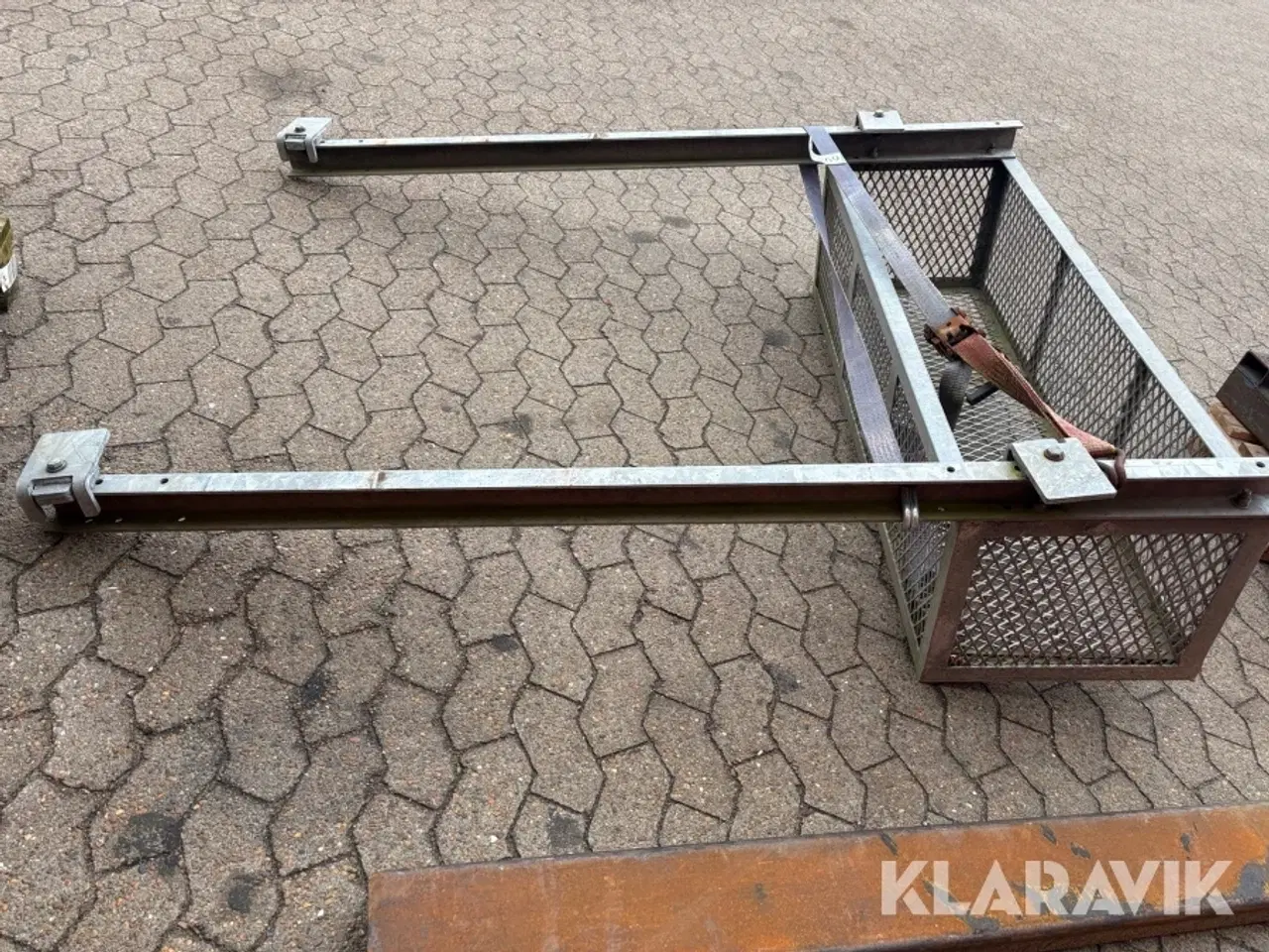 Billede 4 - Opbevaringskurv til under trailer - galvaniseret