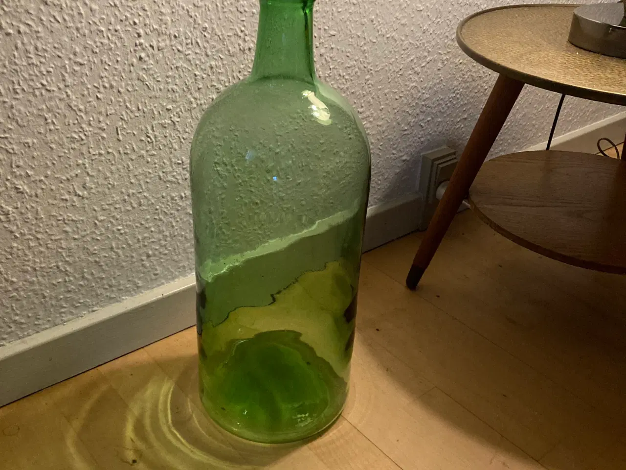 Billede 2 - Grøn stor smuk glas flaske/gulvvase