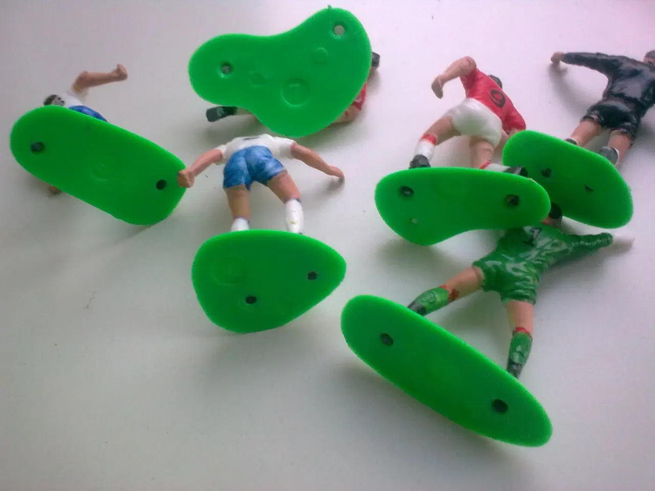 Billede 7 - Dansk metal kuffert Cirkus Summarum & fodbold kage