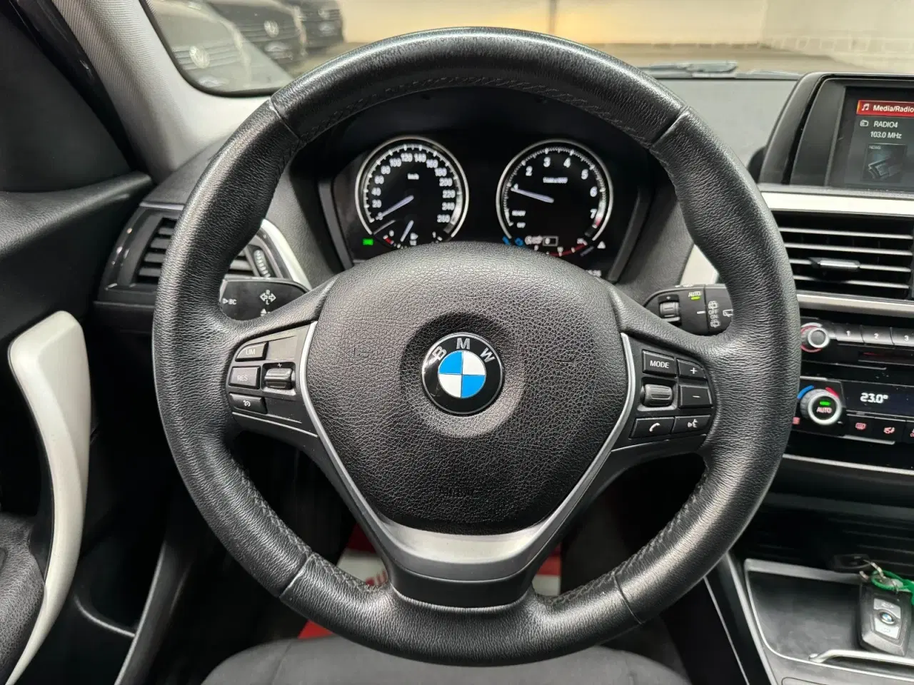 Billede 14 - BMW 118i 1,5 