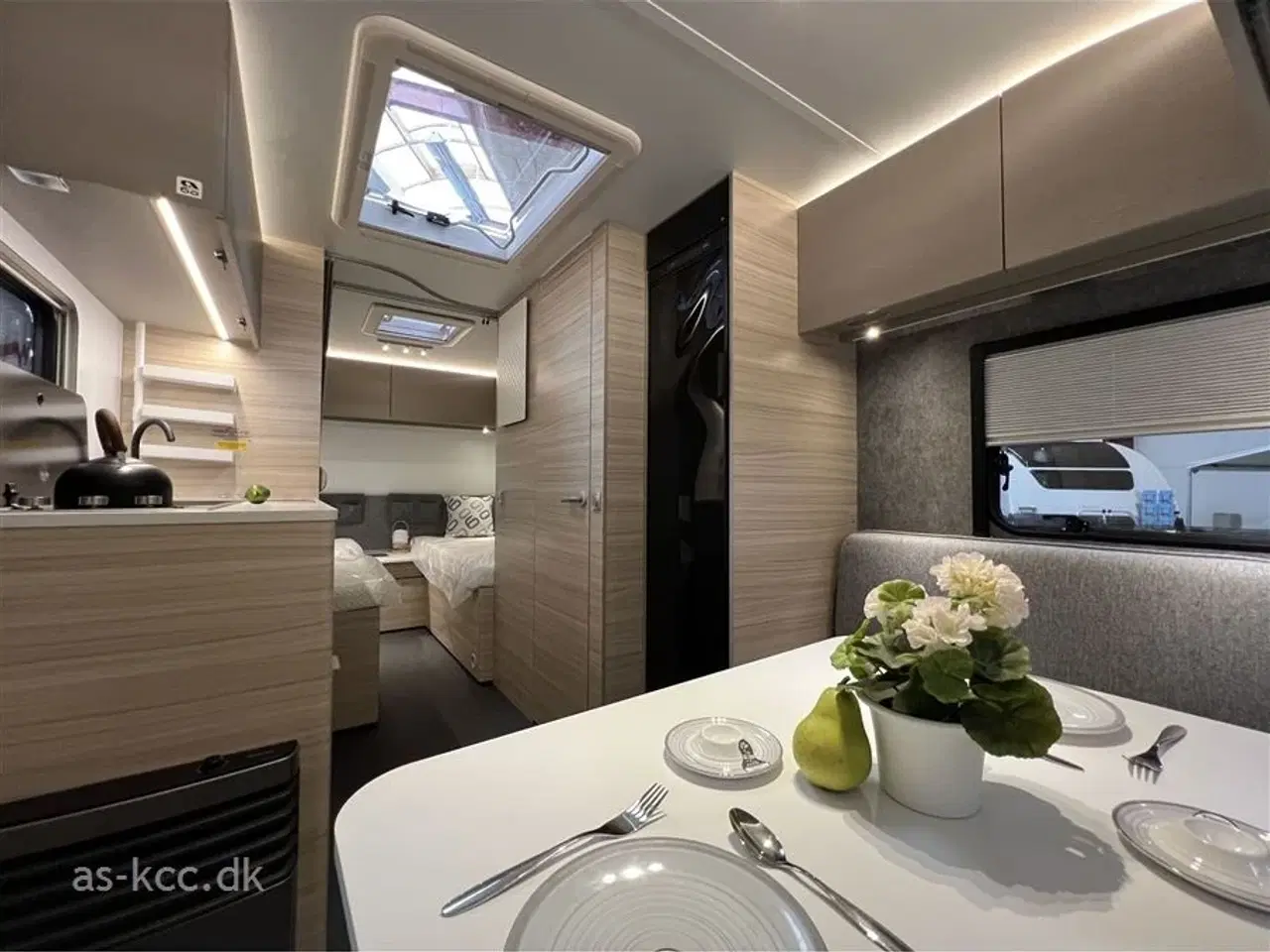 Billede 14 - 2025 - Adria Altea 502 UL Kampagne   Adria Altea 502 UL årg. 2025 5 Sovepladser, 4 Siddepladser 60 Selection jubilæumsmodel  med meget udstyr.