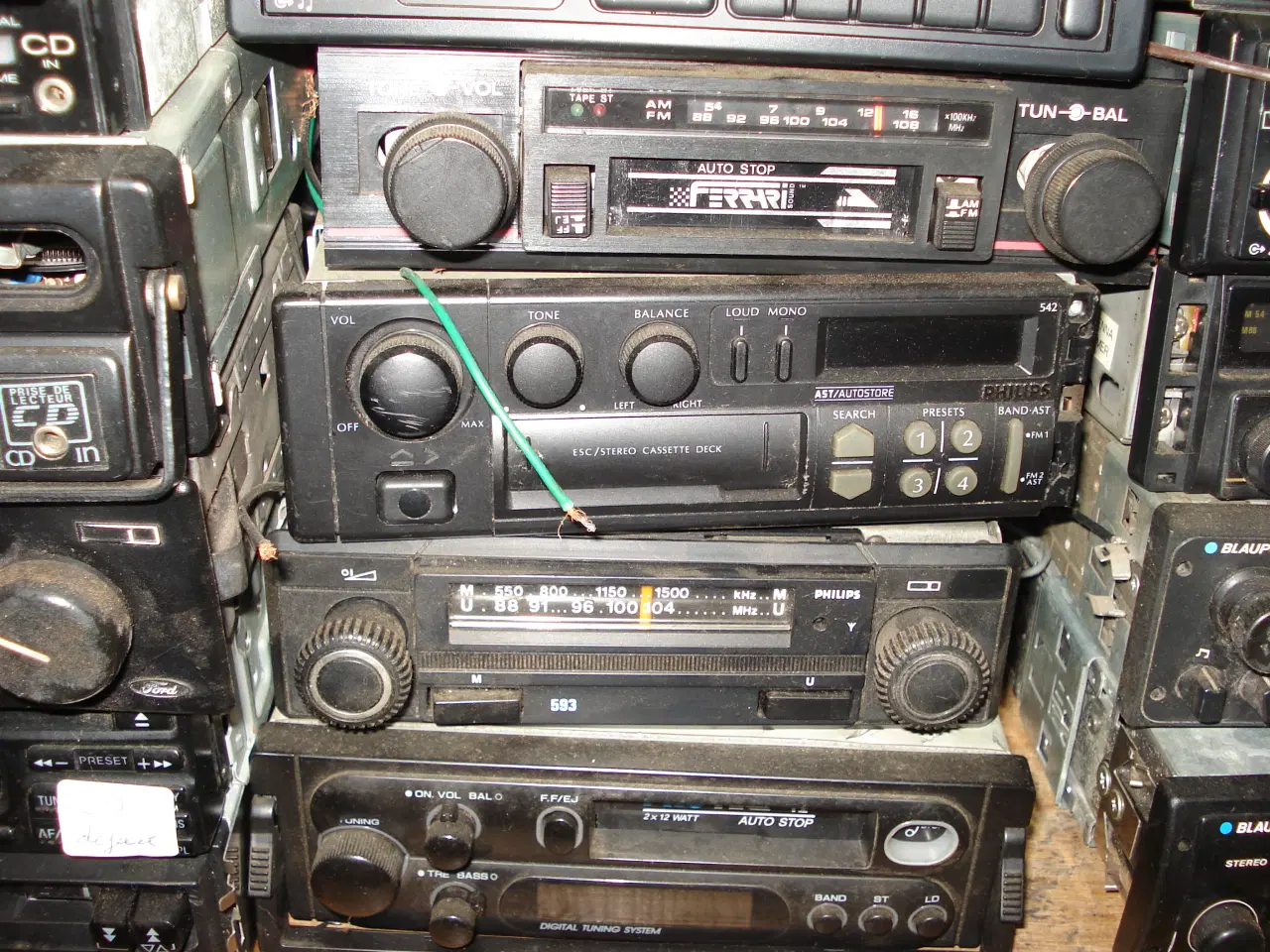 Billede 4 - AUTORADIO---FRA 100kr-300kr