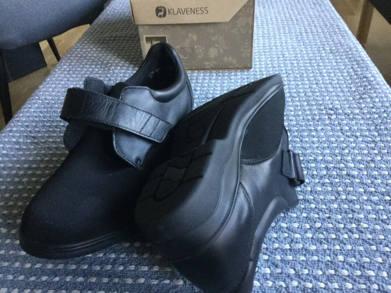 Billede 2 - New feet og Kalveness sko