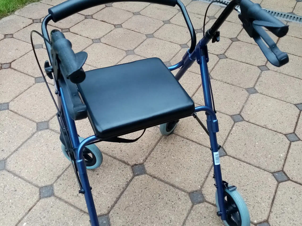 Billede 2 - ROLLATOR Let aluminium 