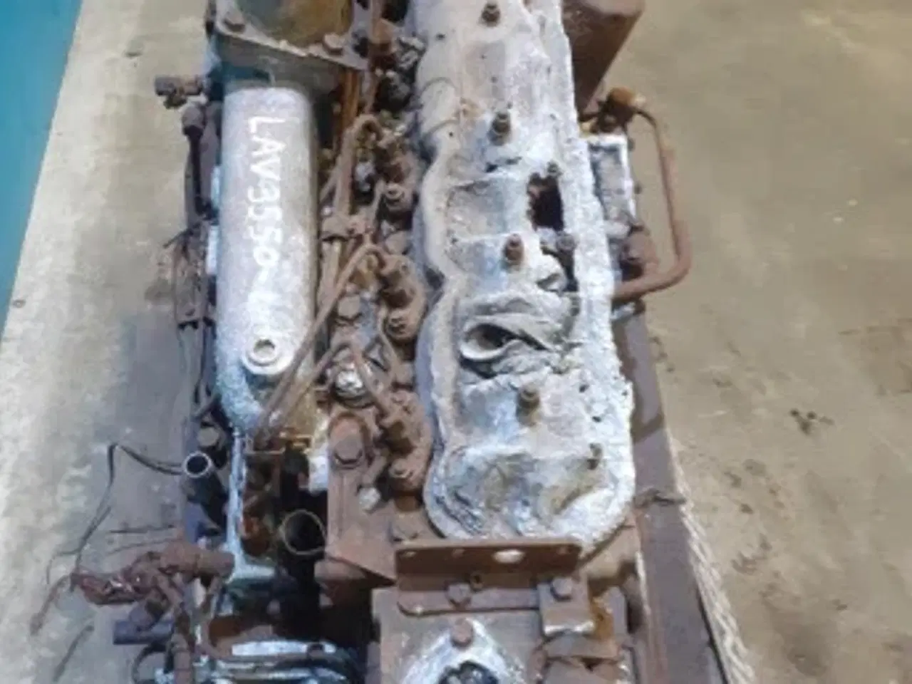 Billede 5 - Iveco 8061I05 Brandskadet