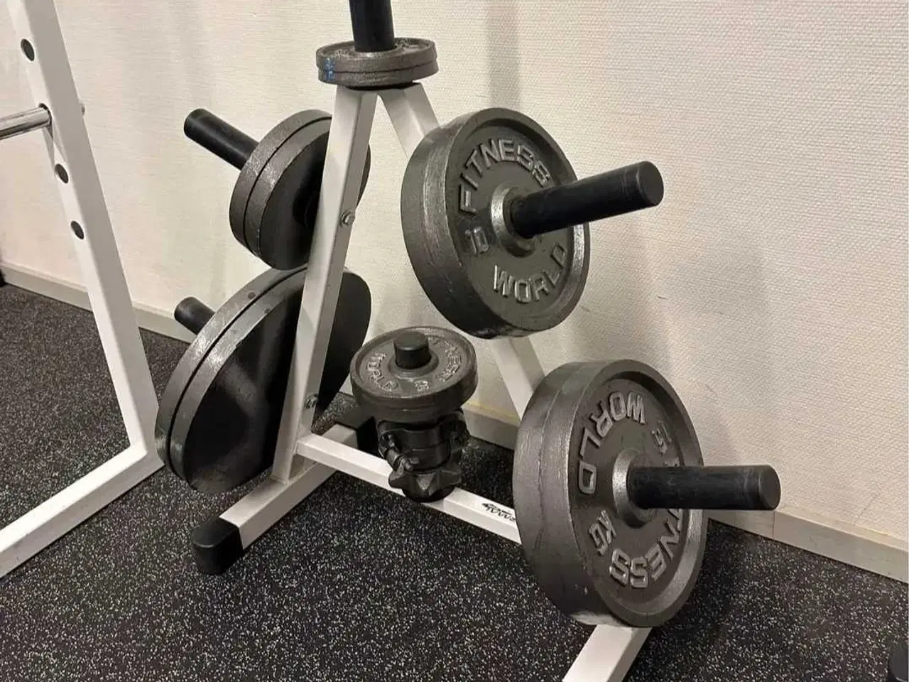 Billede 1 - Stativ plus 107,5kg metal plates