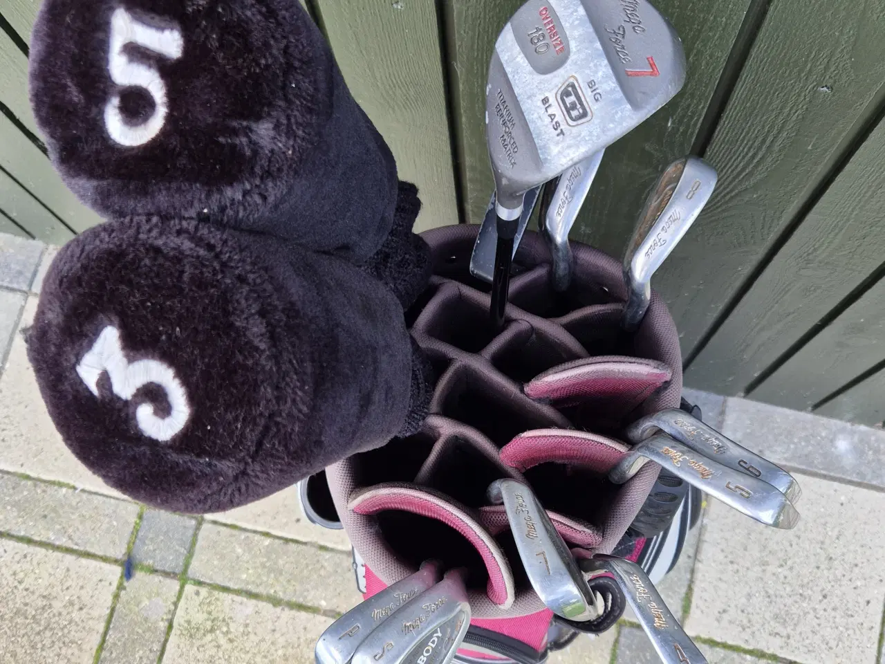 Billede 3 - Golf sæt med bag