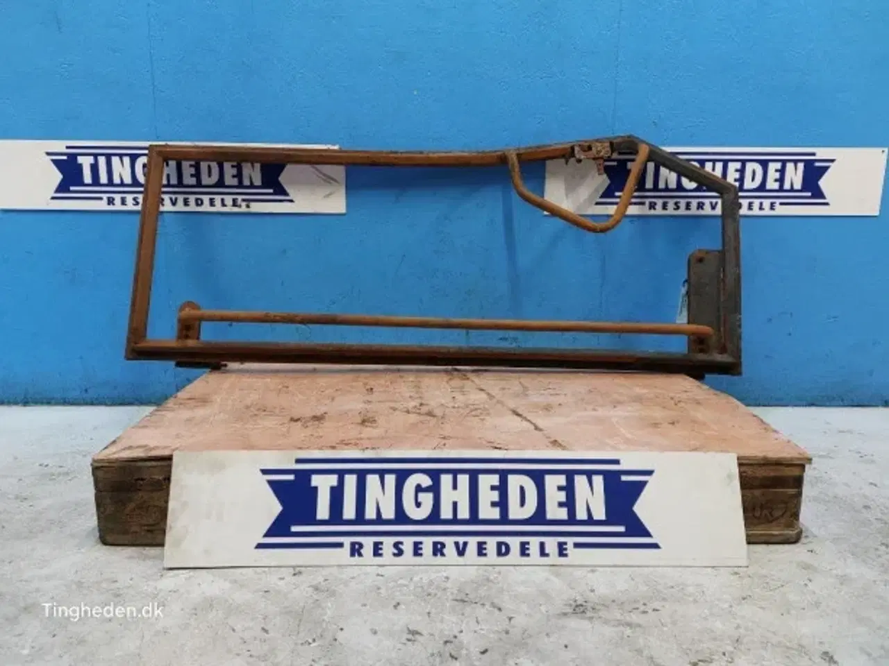 Billede 1 - Case 821E Dørtætning 84144153