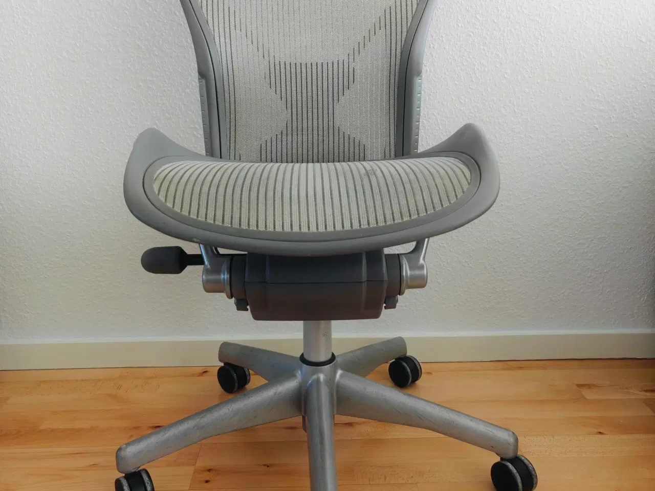 Billede 2 - Herman Miller Aeron 