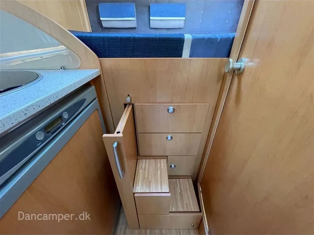 Billede 17 - 2007 - Hymer Van   TILBUDSPRIS kr. 324.900,- SPAR kr. 25.000,- Engros! Ford Transit - Hymer van -Under 6 meter -  partikelfilter - km 130.000,-