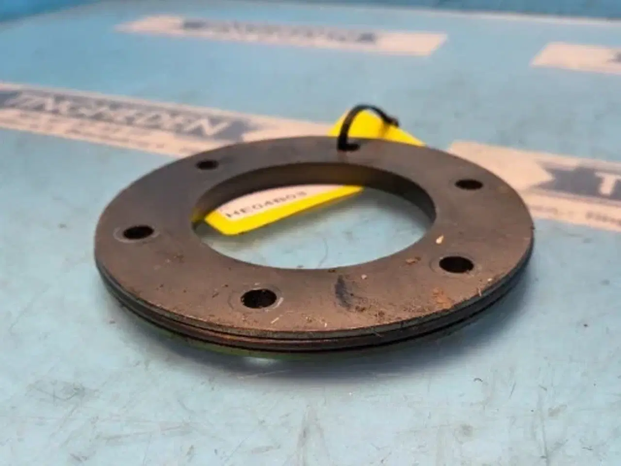 Billede 5 - John Deere 6125HZ001 Knastaksel Trykring R119158