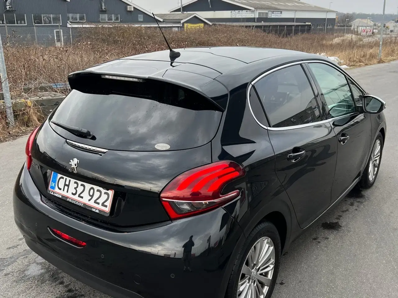 Billede 3 - Peugeot 208 1,2 PureTech 82 Selection Sky