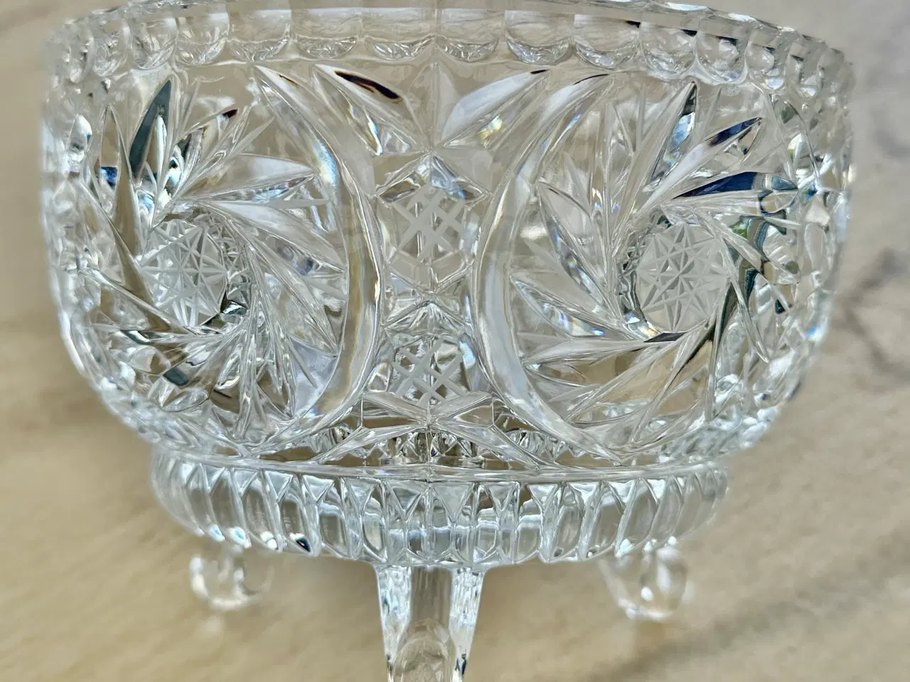 Billede 7 - Smuk vintage krystalskål med håndskårede mønstre