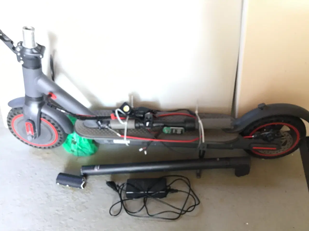 Billede 2 - El-løbehjul defekt styr