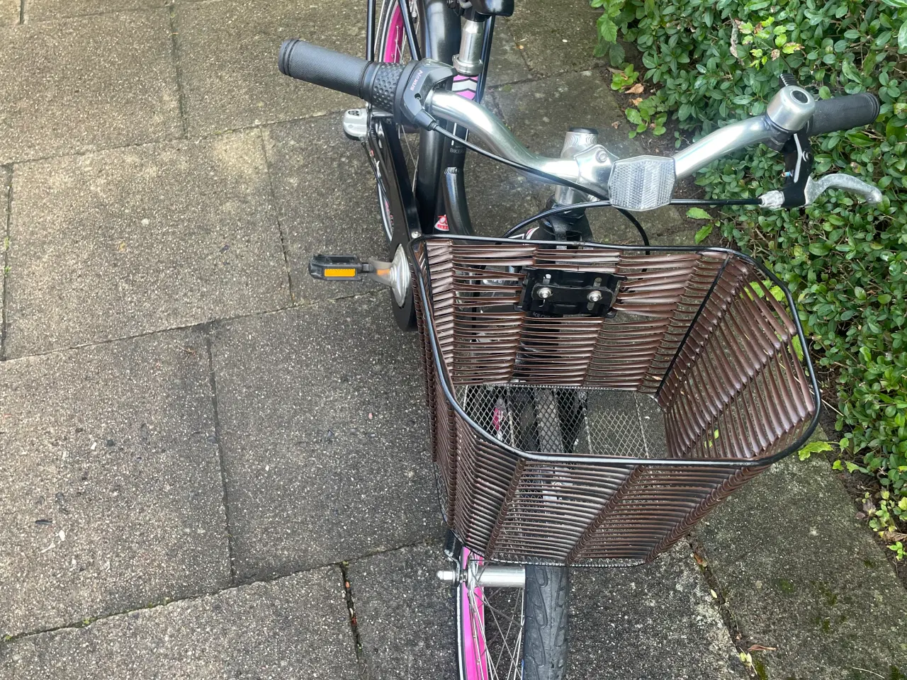 Billede 3 - Billig KILDEMOES pige