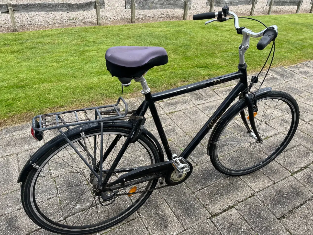 Billede 2 - Sort Mustang cykel