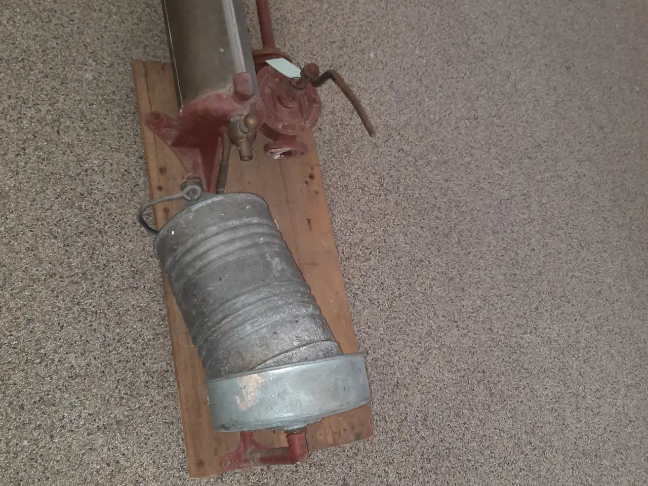 Billede 2 - Gammel benzinstander FRA 1960