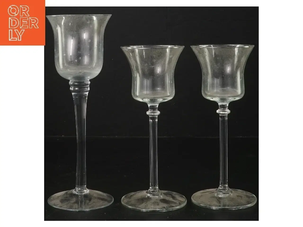 Billede 1 - Glas lysestager (str. 17 og 21 cm)