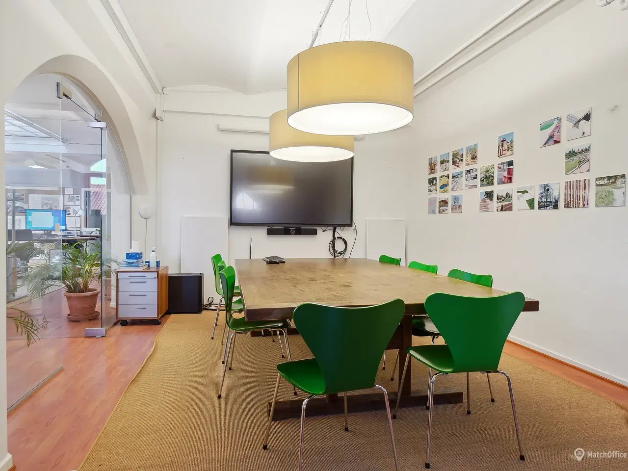 Billede 3 - 339 m² storrumskontor med flere kontorer og mødelokaler udlejes i Kongensgade i Odense City