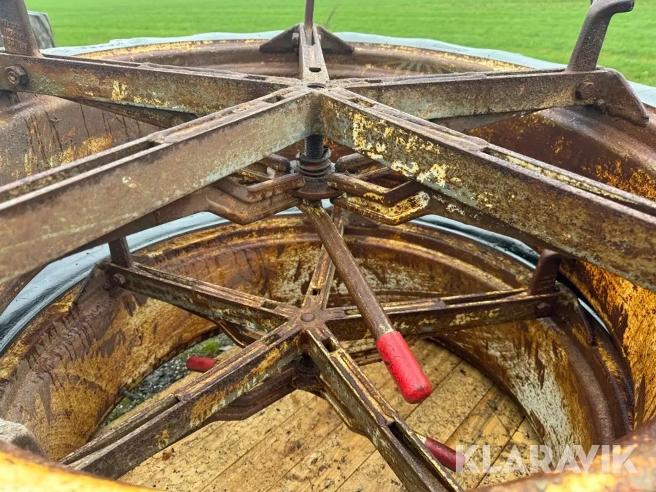 Billede 7 - Landbrugsdæk Kleber Super 9 Radial 2 styk