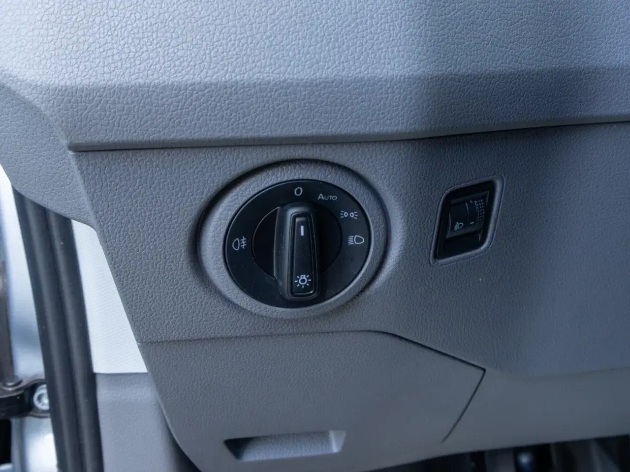 Billede 10 - VW Crafter 35 2,0 TDi 140 Kassevogn L3H2