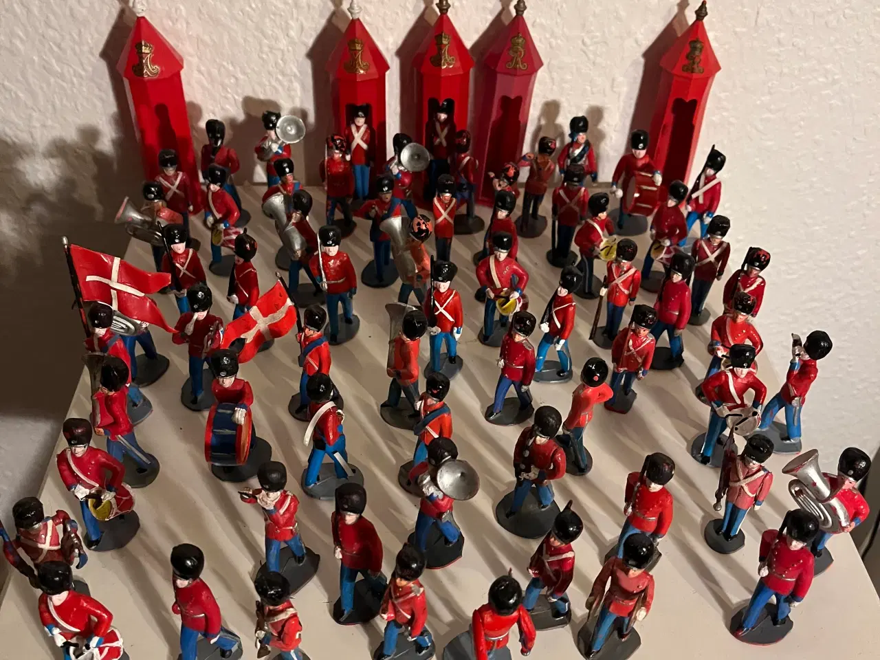 Billede 5 - Gamle reisler figurerer