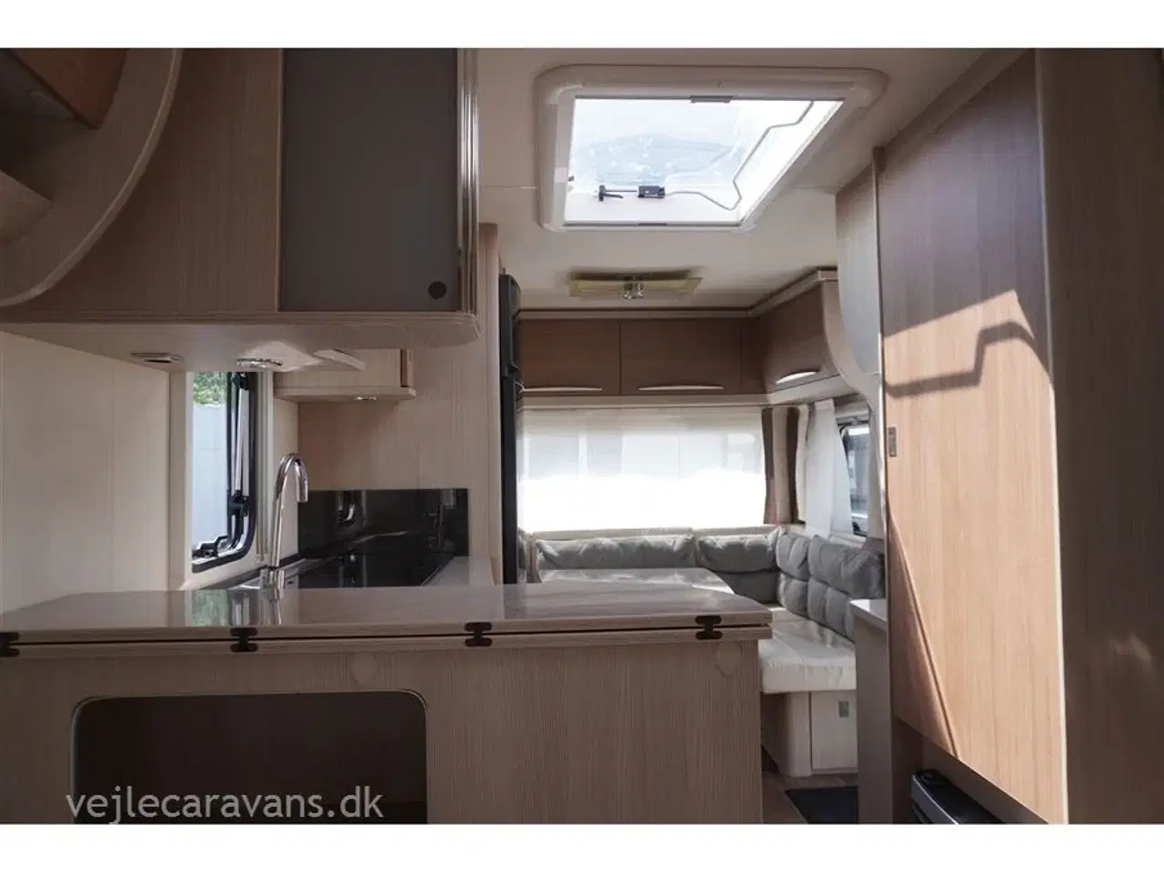 Billede 21 - 2015 - Bürstner Averso "55 YEARS" 465 TS