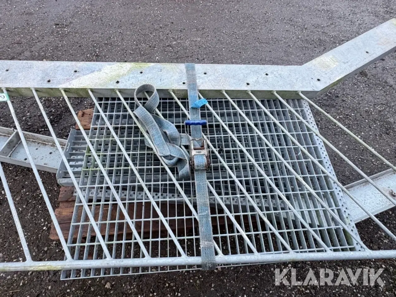 Billede 6 - Ståltrappe 8 trins