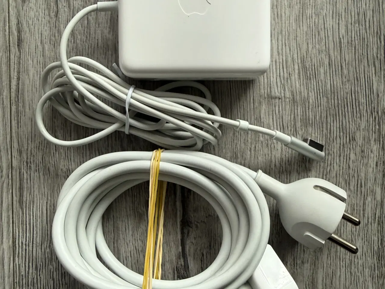 Billede 1 - Apple MagSafe 2 strømforsyning 85W til MacBook