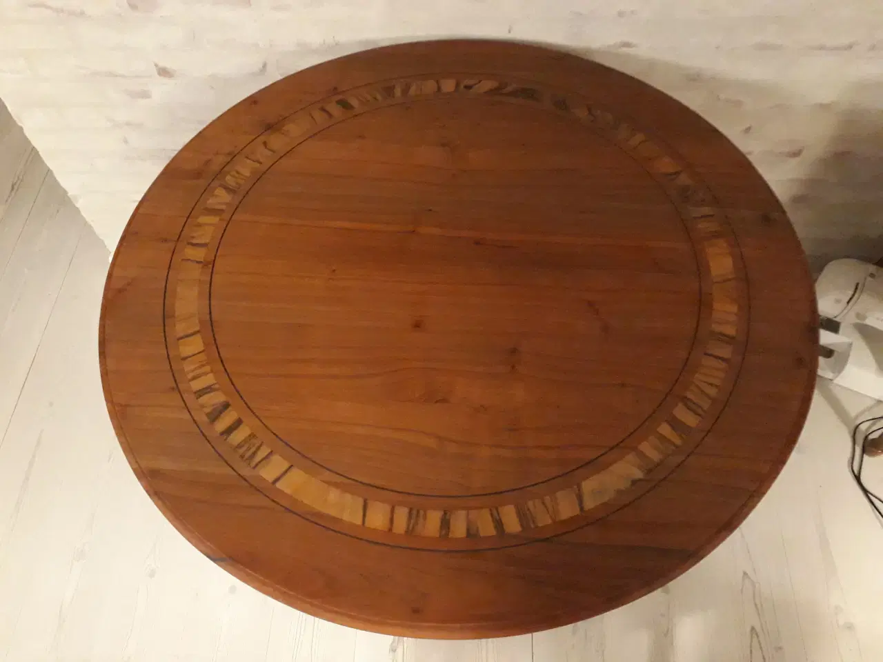 Billede 2 - Rundt mahogni bord