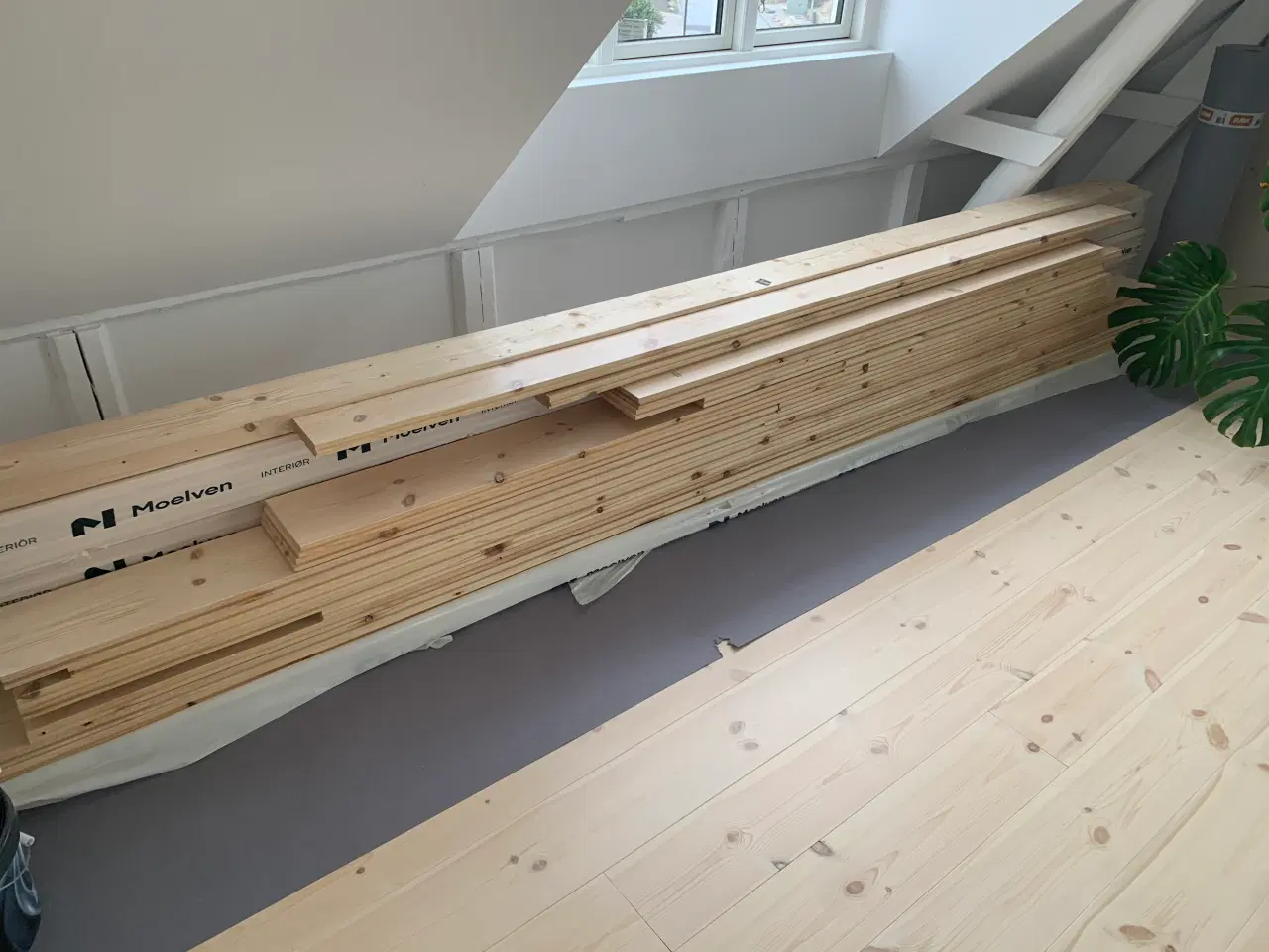 Billede 5 - Moelven, Plankegulv, Arctic Fyr, hvidpigmenteret