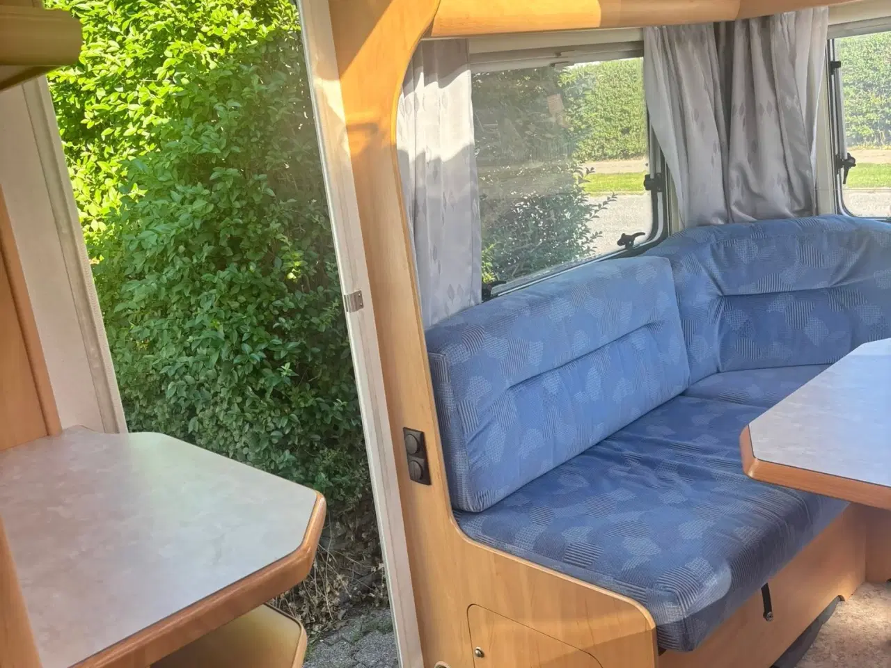 Billede 9 - Fendt campingvogn 540TK saphir. Årgang 2004.