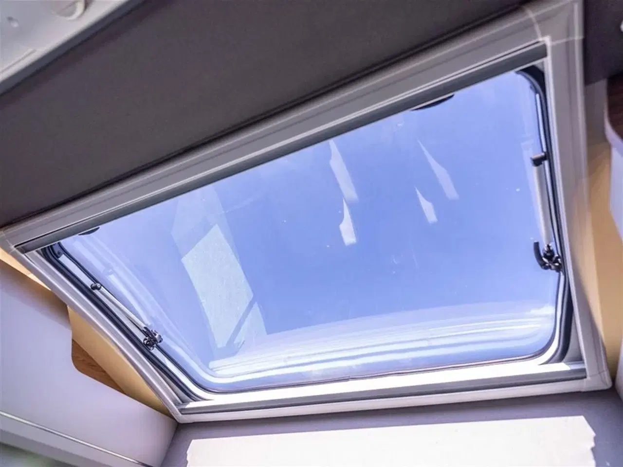 Billede 32 - 2023 - Knaus Vansation 640 MAN VAN TI MEG   Bedst kørende autocamper.