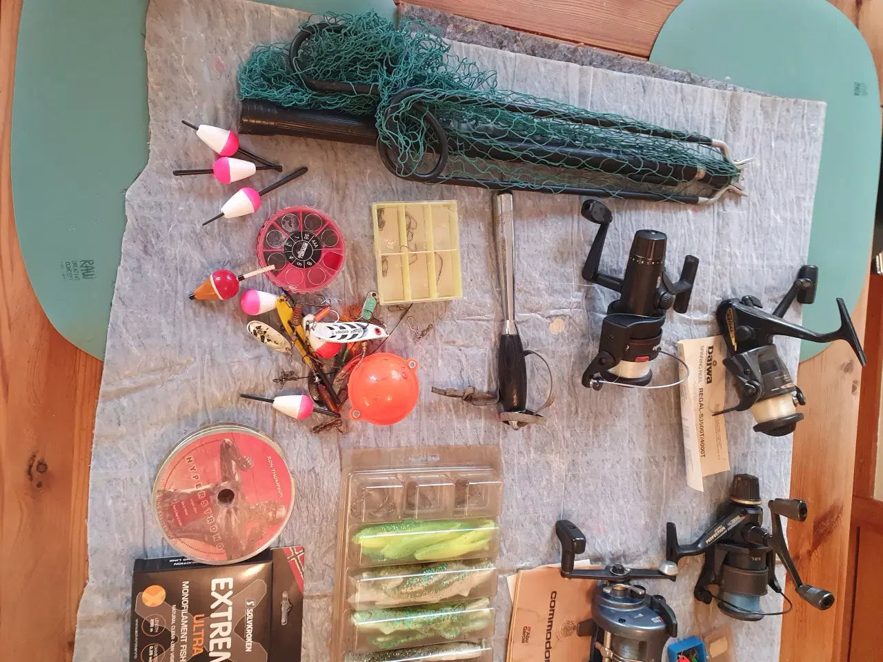 Billede 4 - Div fiskegrej hjul, stænger og div grej