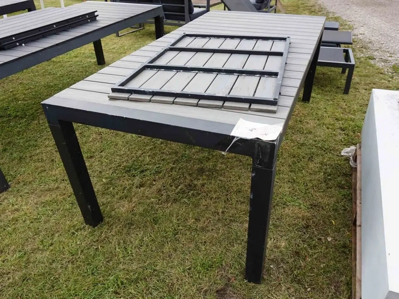 Billede 2 - Havebord Nonwood/alu