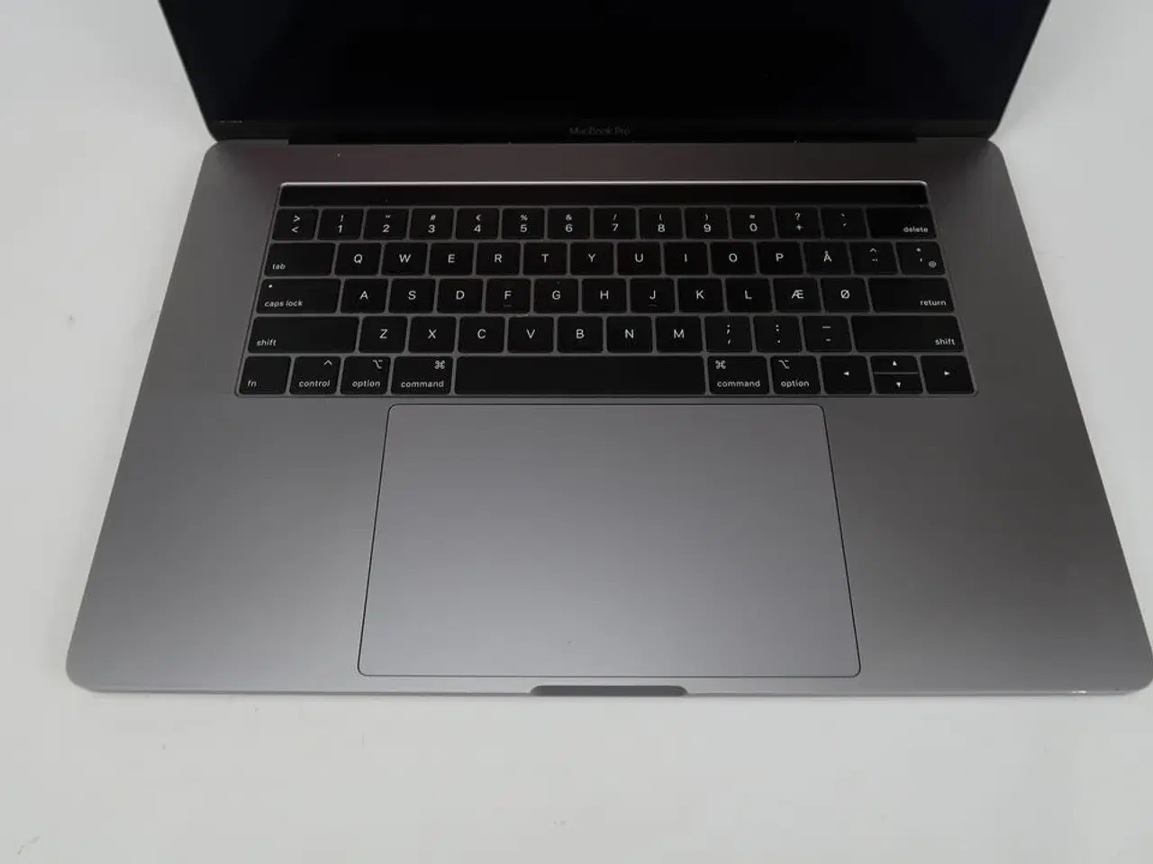 Billede 2 - Apple Macbook Pro 15,4"