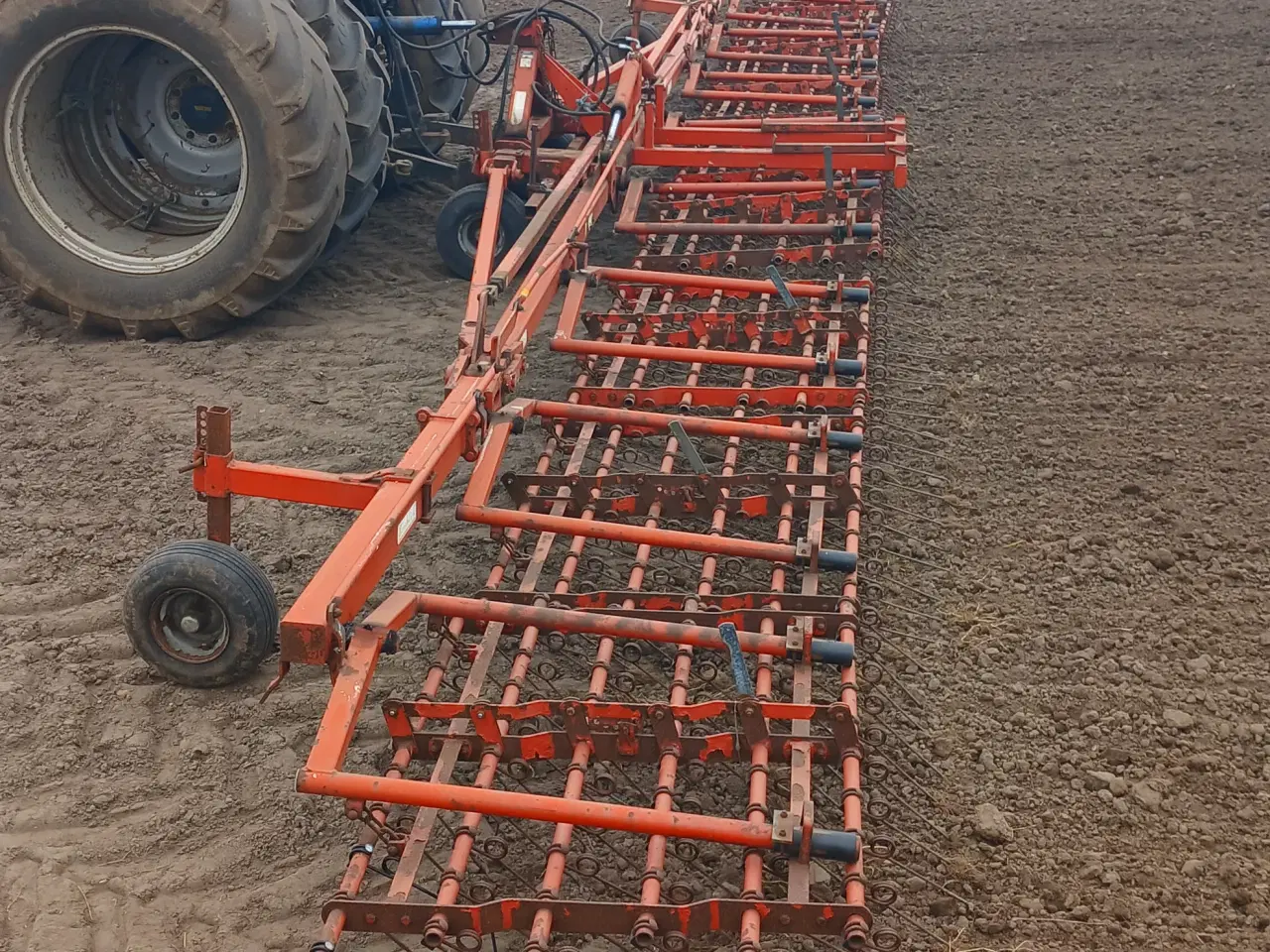 Billede 1 - Strigle til traktor