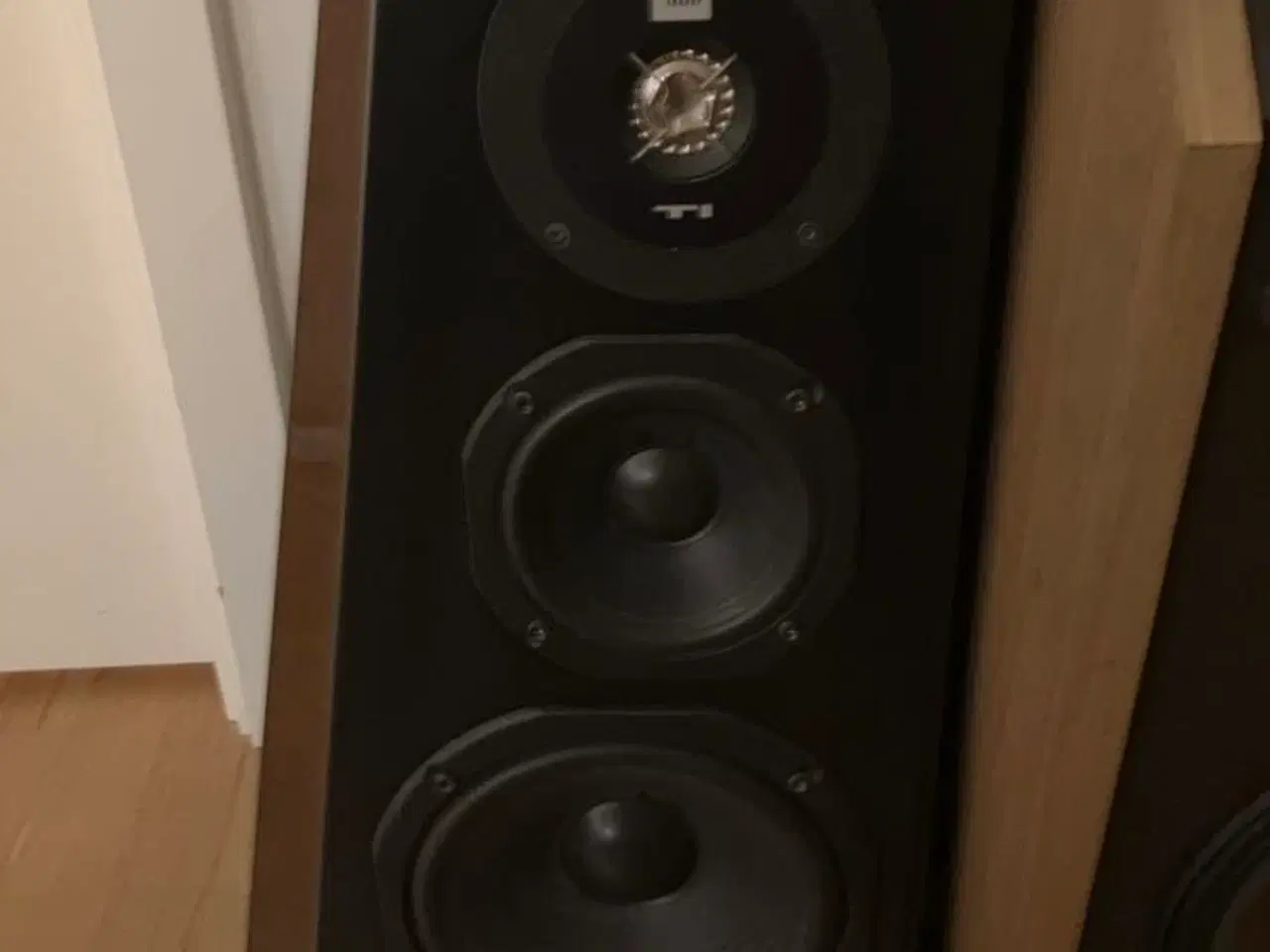 Billede 4 - JBL ST2000 Tower Speakers, Great Sound
