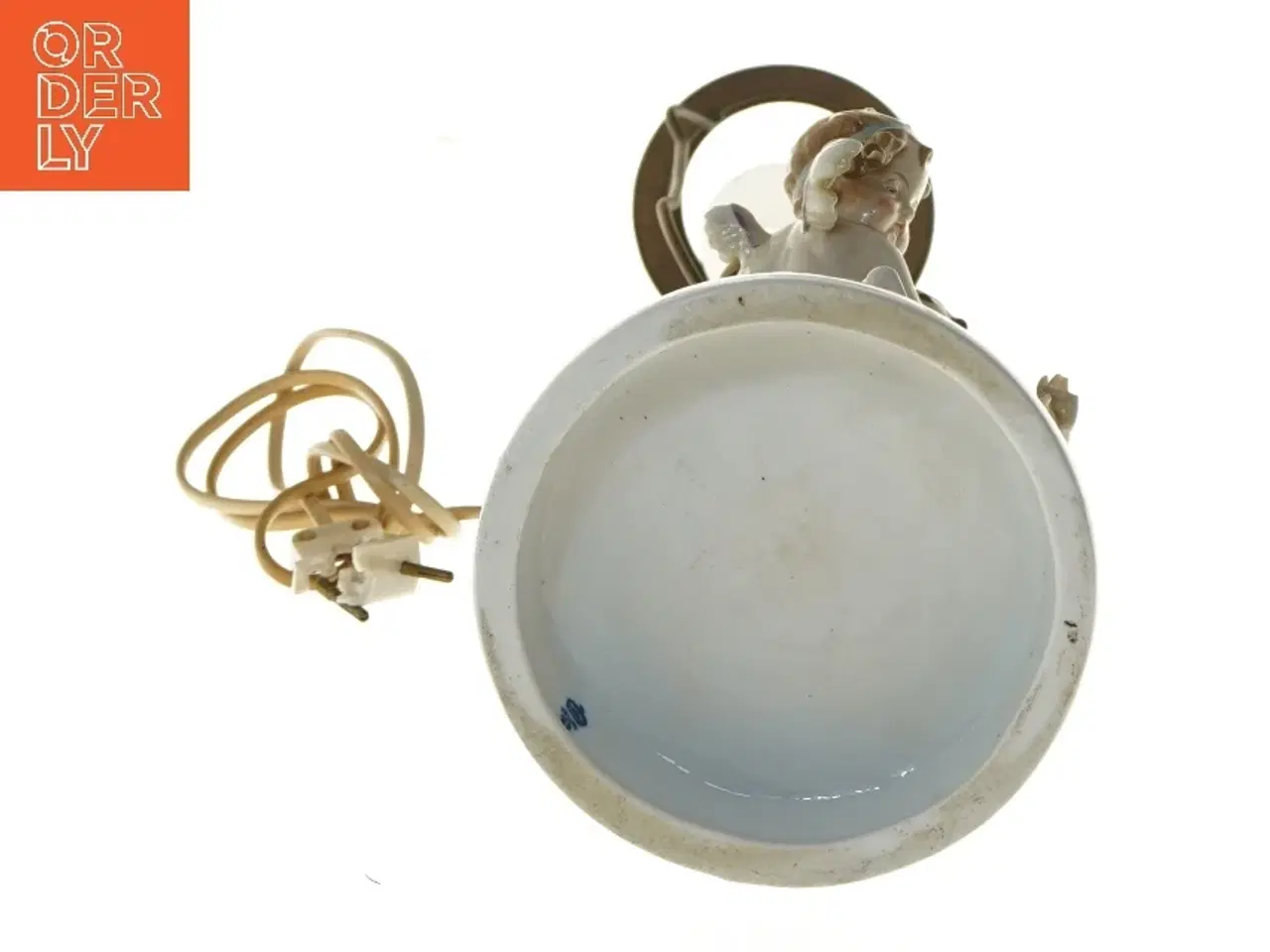 Billede 3 - Porcelænsbordlampe med figurer (str. 54 cm)